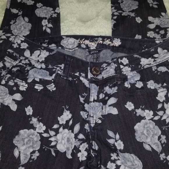 AEO Floral Stretch Jeggings - Picture 2 of 4